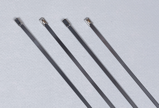 Хомут-стяжка стальной 4,6*400 из нержавеющей стали AISI 304 