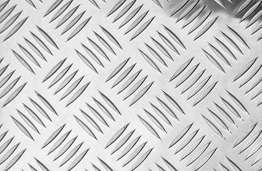 Лист алюминиевый АМг2 1,5х300х1200 Рифленый